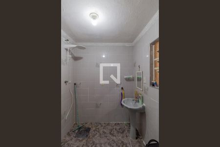 Casa à venda com 100m², 2 quartos e 2 vagas Casa à venda com 100m², 2 quartos e 2 vagasBanheiro 2