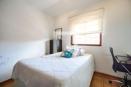 Casa à venda com 400m², 3 quartos e 2 vagas Casa à venda com 400m², 3 quartos e 2 vagasSuíte 02