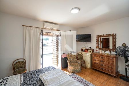 Casa à venda com 400m², 3 quartos e 2 vagas Casa à venda com 400m², 3 quartos e 2 vagasSuíte 01