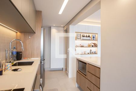 Apartamento à venda com 136m², 3 quartos e 3 vagasCOZINHA
