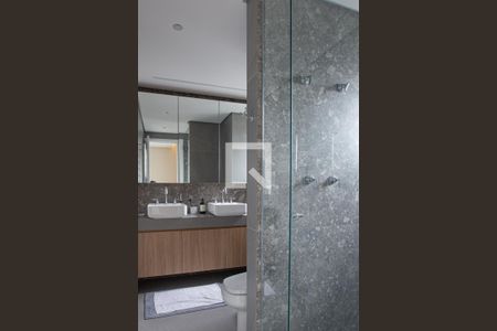 Apartamento à venda com 136m², 3 quartos e 3 vagasBANHEIRO SUITE