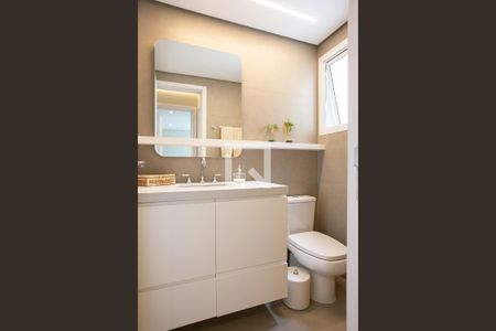 Apartamento à venda com 136m², 3 quartos e 3 vagasBANHEIRO