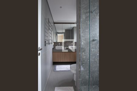 Apartamento à venda com 136m², 3 quartos e 3 vagasBANHEIRO SUITE