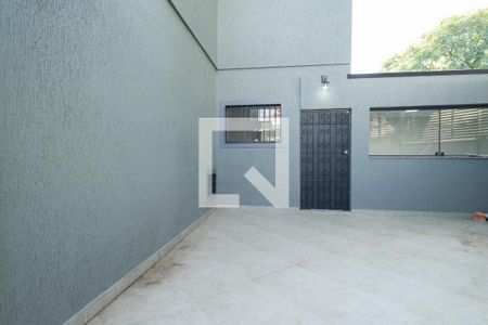 Garagem  de casa à venda com 2 quartos, 170m² em Vila Goncalves, São Bernardo do Campo