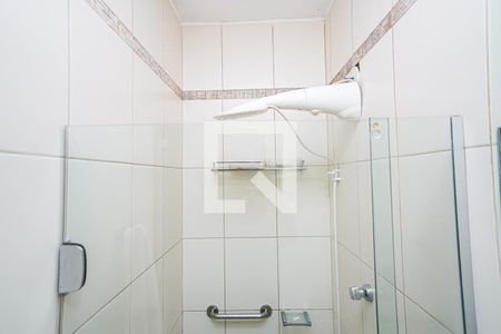 Casa à venda com 188m², 4 quartos e 1 vagaBanheiro