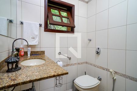 Casa à venda com 188m², 4 quartos e 1 vagaBanheiro