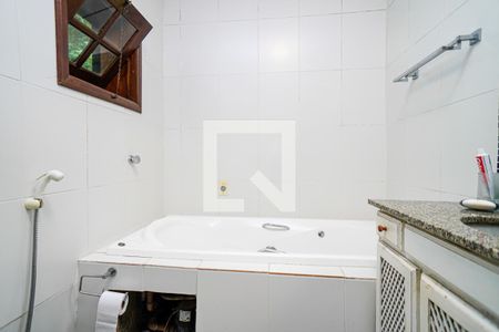 Casa à venda com 188m², 4 quartos e 1 vagaBanheiro da Suíte 1