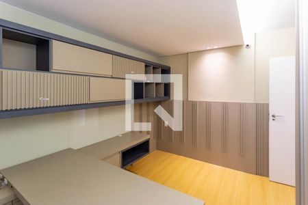 Quarto de apartamento à venda com 4 quartos, 179m² em Vila Paris, Belo Horizonte