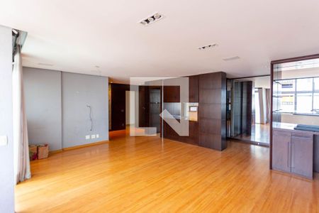 Apartamento para alugar com 179m², 4 quartos e 2 vagasSala
