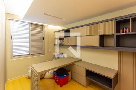 Apartamento para alugar com 4 quartos, 179m² em Vila Paris, Belo Horizonte