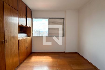 Quarto 1 de apartamento para alugar com 2 quartos, 70m² em Vila Pompéia, São Paulo