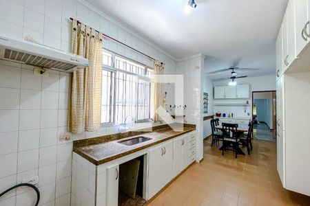 Casa à venda com 178m², 3 quartos e 2 vagasCozinha