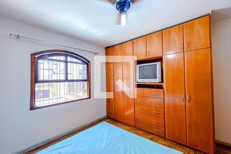 Casa à venda com 178m², 3 quartos e 2 vagasQuarto 3 - Suíte