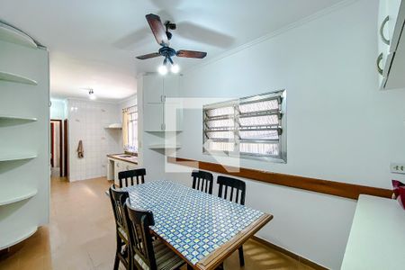 Casa à venda com 178m², 3 quartos e 2 vagasCopa