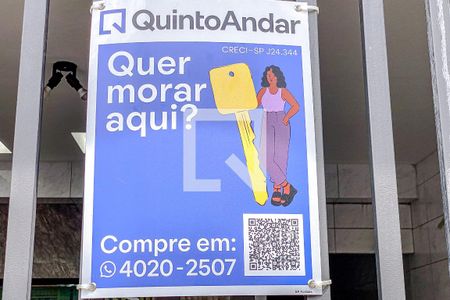 Casa à venda com 178m², 3 quartos e 2 vagasFachada