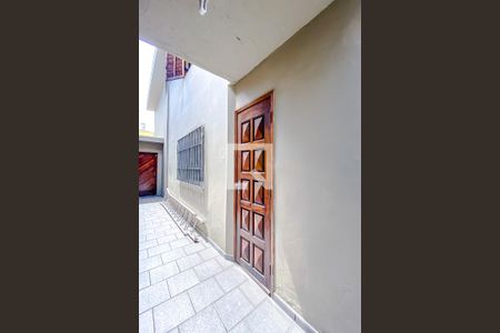 Casa à venda com 178m², 3 quartos e 2 vagasÁrea externa