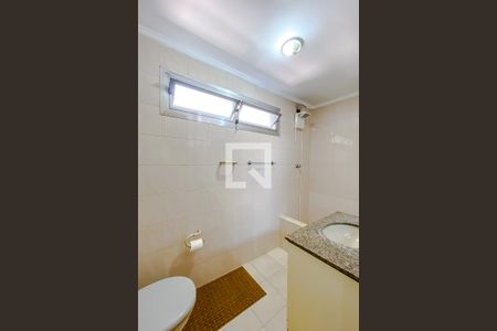 Casa à venda com 178m², 3 quartos e 2 vagasBanheiro da Suíte