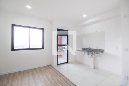 Sala de apartamento para alugar com 2 quartos, 39m² em Ayrosa, Osasco