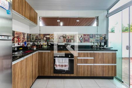 Casa de condomínio para alugar com 47m², 2 quartos e 2 vagasCozinha