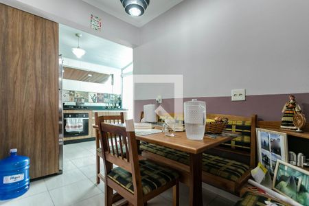 Casa de condomínio para alugar com 47m², 2 quartos e 2 vagasSala de Jantar