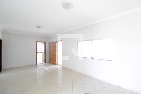 Sala de casa para alugar com 3 quartos, 200m² em Tubalina, Uberlândia