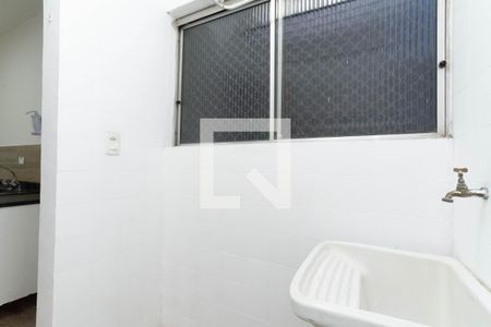 Apartamento à venda com 75m², 2 quartos e 1 vagaÁrea de Serviço