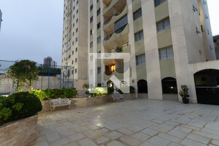 Apartamento à venda com 75m², 2 quartos e 1 vagaÁrea comum