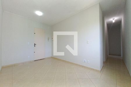 Sala de apartamento para alugar com 3 quartos, 65m² em Vila Manoel Ferreira, Campinas