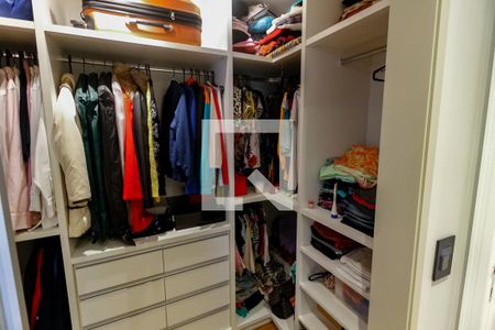 Apartamento para alugar com 112m², 3 quartos e 4 vagasCloset da suíte