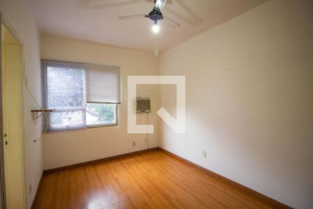 Apartamento à venda com 105m², 3 quartos e 2 vagasSuíte
