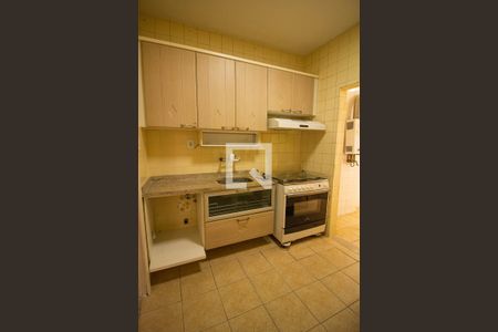 Apartamento à venda com 105m², 3 quartos e 2 vagasCozinha