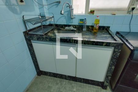 Apartamento para alugar com 105m², 3 quartos e 1 vagaÁrea de Serviço