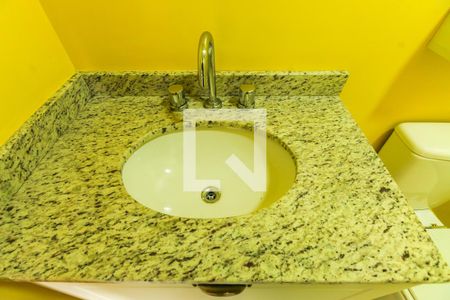 Apartamento à venda com 50m², 2 quartos e 1 vagaBanheiro do quarto 1