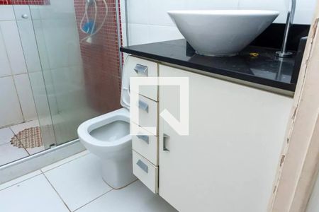 Apartamento à venda com 71m², 2 quartos e 1 vagaBanheiro