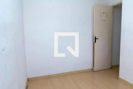 Apartamento à venda com 71m², 2 quartos e 1 vagaQuarto 2