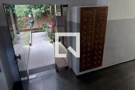 Apartamento à venda com 71m², 2 quartos e 1 vagaÁrea comum