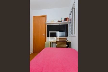 Apartamento à venda com 92m², 3 quartos e 1 vagaQuarto 2