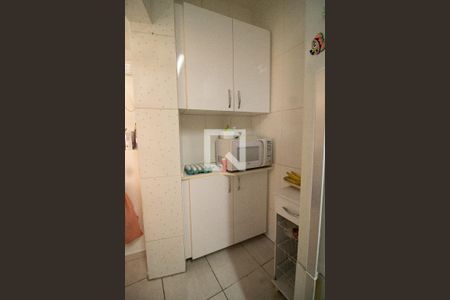 Casa à venda com 170m², 3 quartos e 2 vagas Casa à venda com 170m², 3 quartos e 2 vagasCozinha