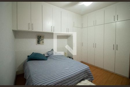 Casa à venda com 170m², 3 quartos e 2 vagas Casa à venda com 170m², 3 quartos e 2 vagasSuíte