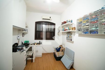 Escritório de casa à venda com 3 quartos, 170m² em Ribeira, Rio de Janeiro