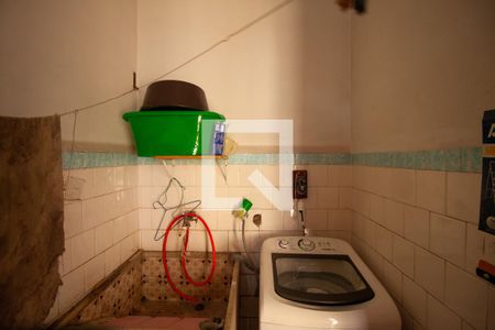 Casa à venda com 282m², 2 quartos e 6 vagas Casa à venda com 282m², 2 quartos e 6 vagasÁrea de Serviço