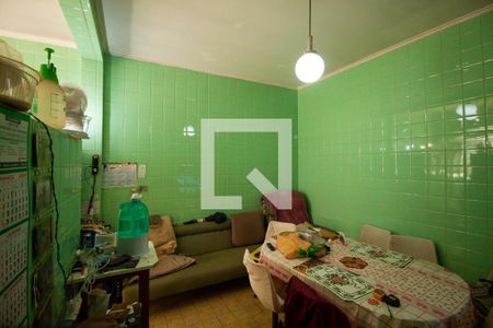 Casa à venda com 282m², 2 quartos e 6 vagas Casa à venda com 282m², 2 quartos e 6 vagasCozinha