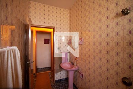 Casa à venda com 282m², 2 quartos e 6 vagas Casa à venda com 282m², 2 quartos e 6 vagasBanheiro