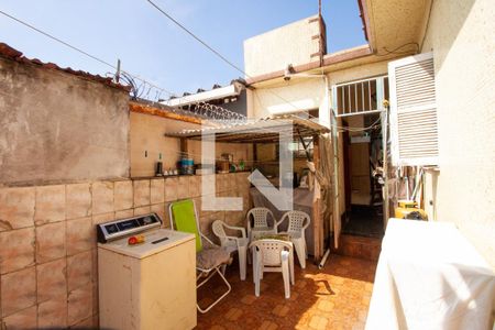 Casa à venda com 282m², 2 quartos e 6 vagas Casa à venda com 282m², 2 quartos e 6 vagasÁrea de Serviço