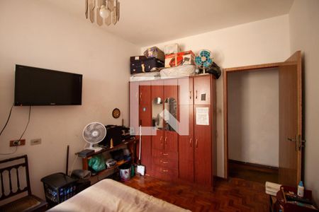 Casa à venda com 282m², 2 quartos e 6 vagas Casa à venda com 282m², 2 quartos e 6 vagasQuarto 2