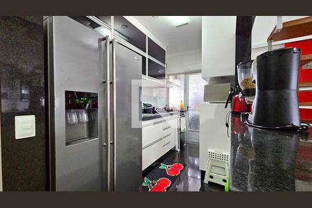 Cozinha de apartamento à venda com 3 quartos, 150m² em Vila Sao Paulo, São Paulo