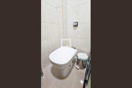 Apartamento à venda com 150m², 3 quartos e 2 vagasBanheiro 1