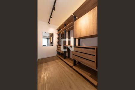 Apartamento para alugar com 38m², 1 quarto e 1 vagaCloset