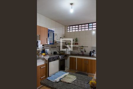 Casa à venda com 236m², 3 quartos e 3 vagasCOZINHA