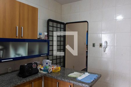 Casa à venda com 236m², 3 quartos e 3 vagasCOZINHA